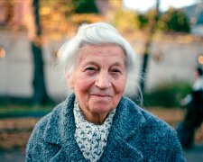 Oddałam synowi mieszkanie, na które pracowałam całe życie. Usłyszałam, jak jego żona każe je sprzedać