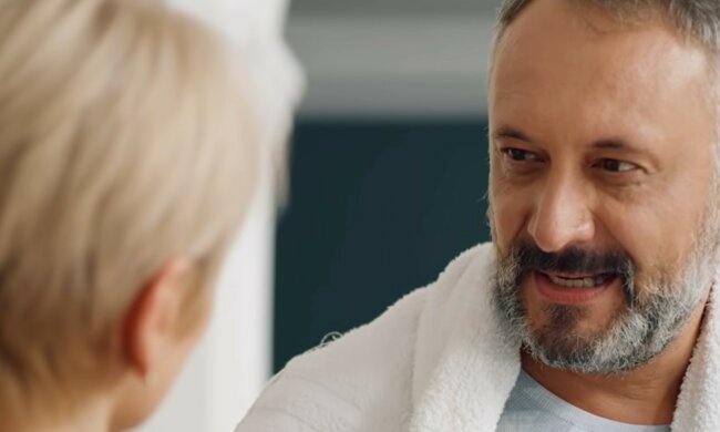 mężczyzna, screen Youtube @FILMUAGroup