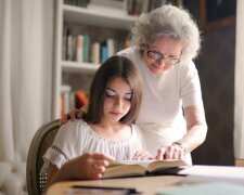 babcia i wnuczka @pexels