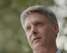 mężczyzna, screen Youtube @BestMovies-zz2zn