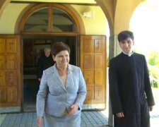 Beata Szydło z synem/ YouTube @Oświęcim Online