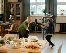 babcia i wnuk @pexels