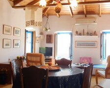 źródło: YouTube/ SkourasRealEstate