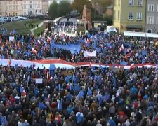 Manifestacja w Warszawie/Youtube @Platforma Obywatelska