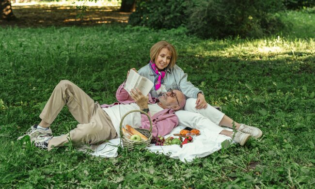 starsza para @pexels