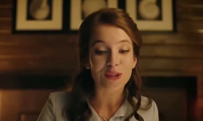 kobieta, screen Youtube @BestMovies-zz2zn