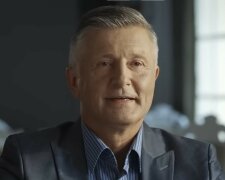 Mężczyzna, screen Youtube @BibliotekaSerialiv