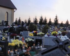 Cmentarz/YouTube @szynwald.pl
