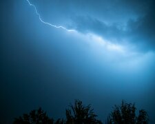 IMGW wydał pilne alerty. Burze i ulewy uderzą w wiele regionów Polski