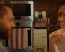 Mąż i jego matka, źródło: YouTube/ Interesting Psychology