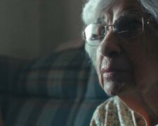 To z powodu złych relacji z moją starszą córką jest tak pusto w sercu. Ciągle obwinia mnie