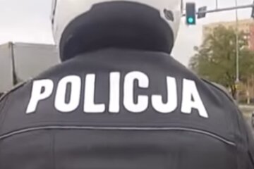 Policjant/YouTube @Polska Policja