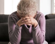 "Pracuję w domu opieki. Zapamiętam ją do końca życia": Każdego dnia Iza siedziała przy oknie i czekała na swojego syna