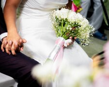 Z życia wzięte. Wnuk zaprosił mnie na swój ślub, ale posadził z dala od rodziny. Przed ceremonią panna młoda powiedziała mi dlaczego
