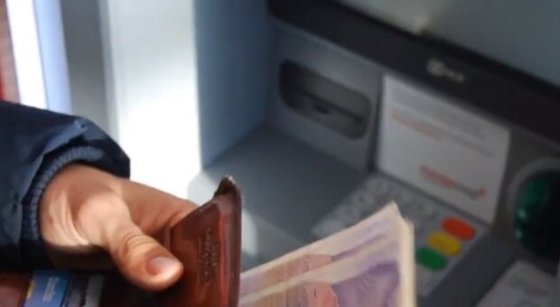 Pieniądze. Źródło: Youtube Aktualności 360