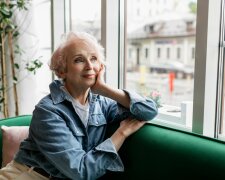 Córka odezwała się po czterech latach i zaprosiła mnie na kawę. Zanim podała ciasto, zapytała o testament
