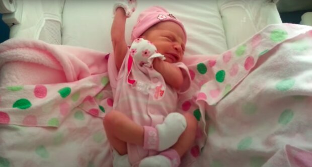 Noworodek / YouTube:  Rex J.