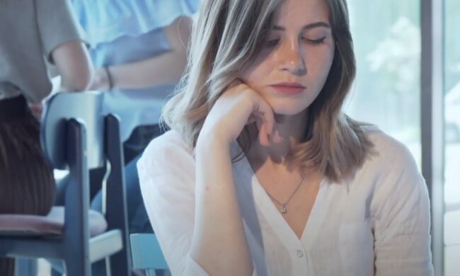 Rozsądna córka, źródło: YouTube/ Inner Toxic Relief