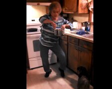 Tańcząca kobieta. Źródło: Youtube Neil Colie