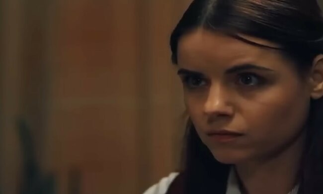 kobieta, screen Youtube @user-pq1jt3lw9w1