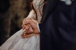Z życia wzięte. W dniu ślubu teściowa ujawniła prawdę, którą ukrywałam. Jednym toastem zniszczyła nasze wesele