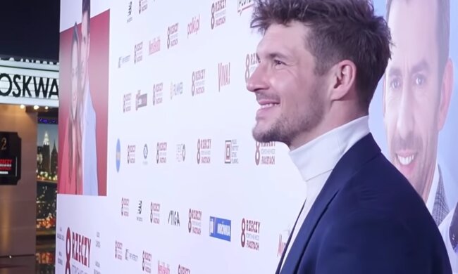 Mikołaj Roznerski / screen yt