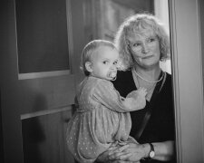starsza Pani i wnuczka @pexels