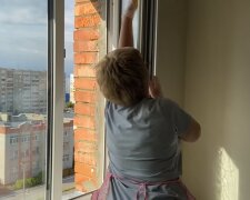 Okna myję raz w roku, screen YT