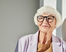 Przez lata kupowałam wnukom wszystko, czego potrzebowali. Jedna wiadomość wysłana omyłkowo pokazała, jak córka nazywała mnie przy znajomych