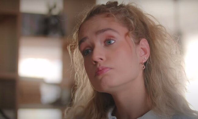 Nie chce mieszkać z teściową, źródło: YouTube/Secret Diaries