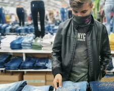 Zakupy w pandemii/screen Youtube