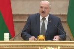 Powstanie przeciw Łukaszence. Ogłoszenia są już rozwieszone przy wejściach. Zdjęcie
