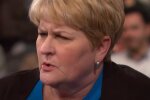 Krytykuje syna i synową, źródło: YouTube/ Dr. Phil