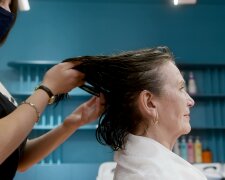 starsza Pani @pexels