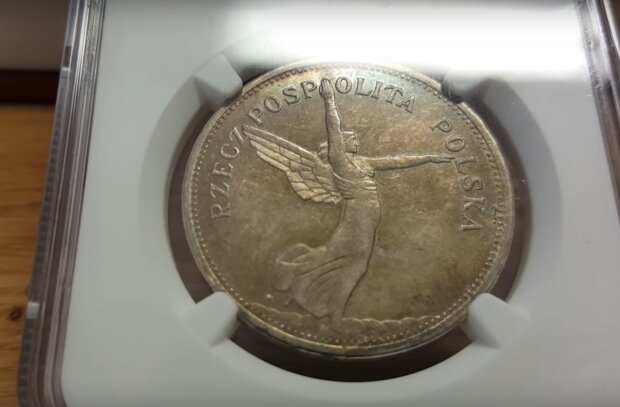 Moneta Nike / YouTube:  Gabinet Numizmatyczny D. Marciniak