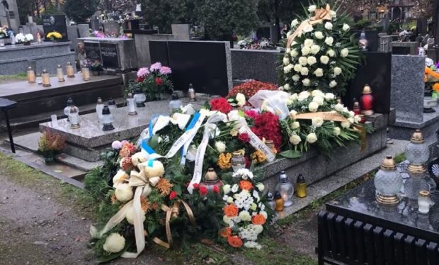 grób Dariusza Gnatowskiego / YouTube: Niezapomniani