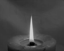 Płonąca świeca/YouTube @ Sklep Pszczelarski Socha - ApiArt.pl