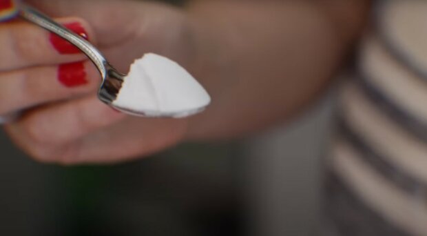 Soda oczyszczona (Youtube)