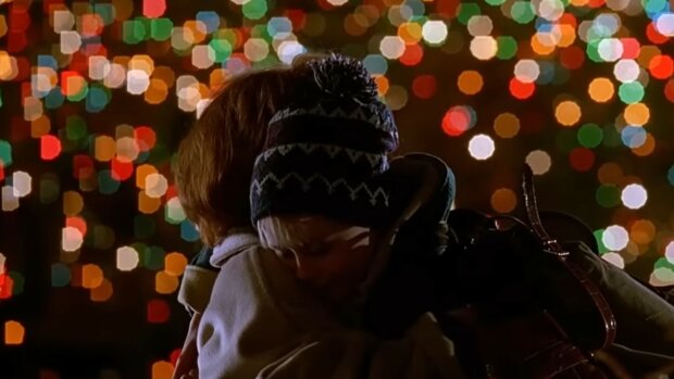 Catherine O’Hara i Macaulay Culkin, screen Youtube  @BungiemanLP