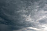 Ulice zamieniły się w rzeki. Nagrania po ulewie robią ogromne wrażenie