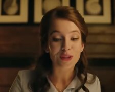 kobieta, screen Youtube @BestMovies-zz2zn