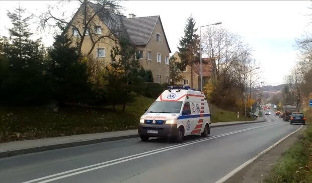 Pogotowie ratunkowe/ YouTube @KlodzkoNeedsBatman